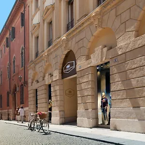 Oriana Homel Italy