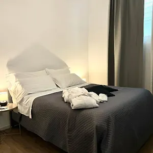 *** Affittacamere Relais Stibbert Italia