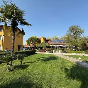 **** Hotel La Bergamina & Restaurant Italia