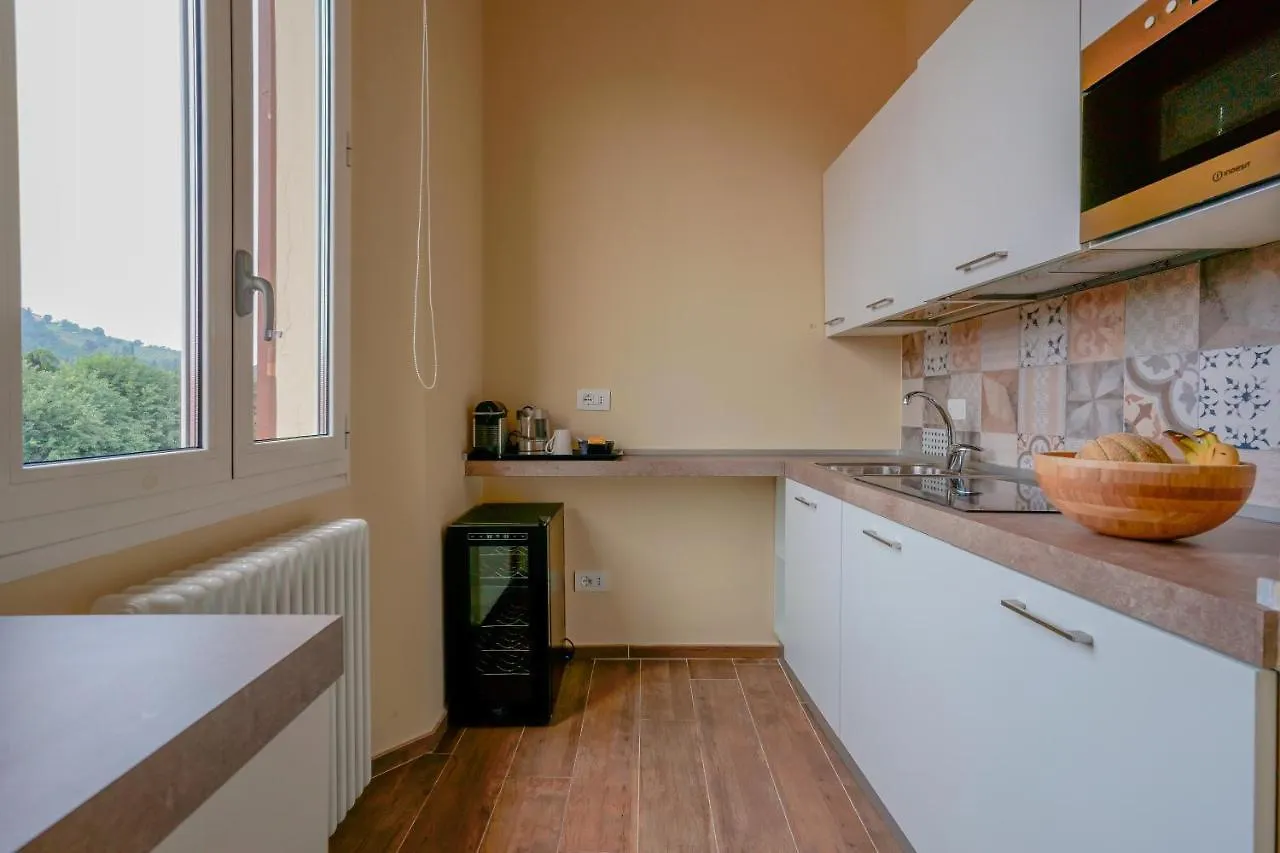 Attico Di Via D'Azeglio Bed & Breakfast Bologna 2*,  Italy