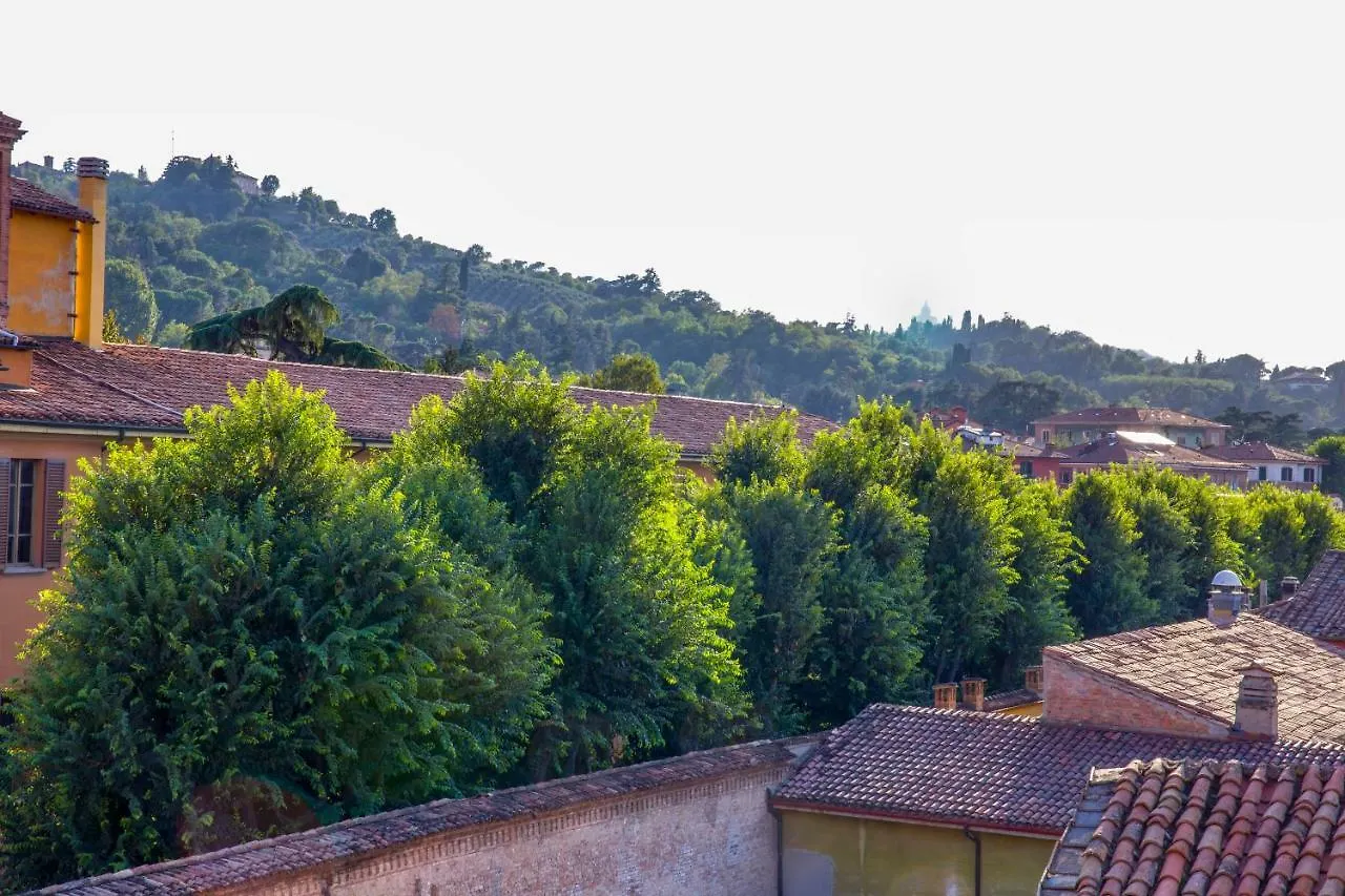 Attico Di Via D'Azeglio Bed and Breakfast Bologna Bed & Breakfast